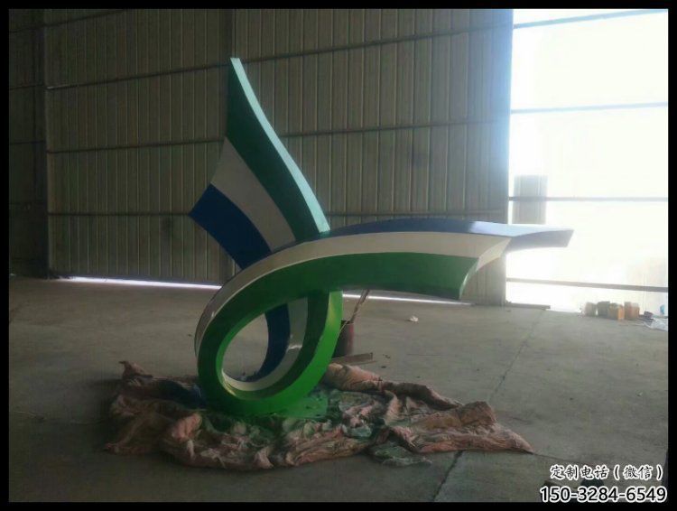 絲帶雕塑承接，鍛造工藝，不銹鋼絲帶雕塑訂做