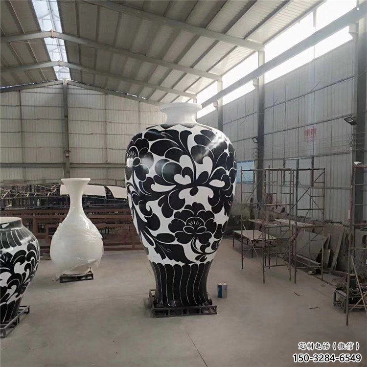 花瓶雕塑提供，美陳雕塑，玻璃鋼花瓶雕塑承接