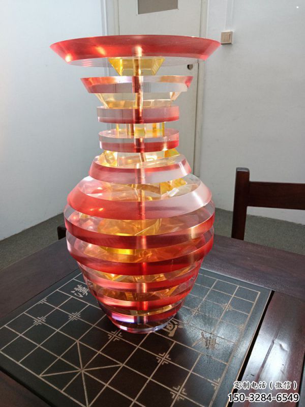 花瓶雕塑工程選用，美陳雕塑，異形花瓶雕塑展示專供