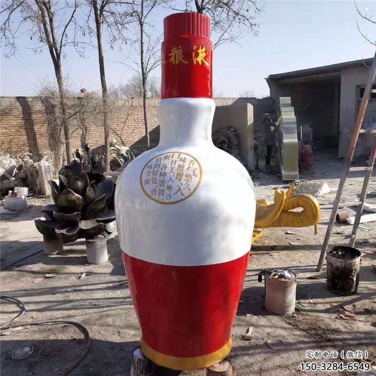 酒瓶雕塑生產，藝術雕塑，各類玻璃鋼酒瓶雕塑定制