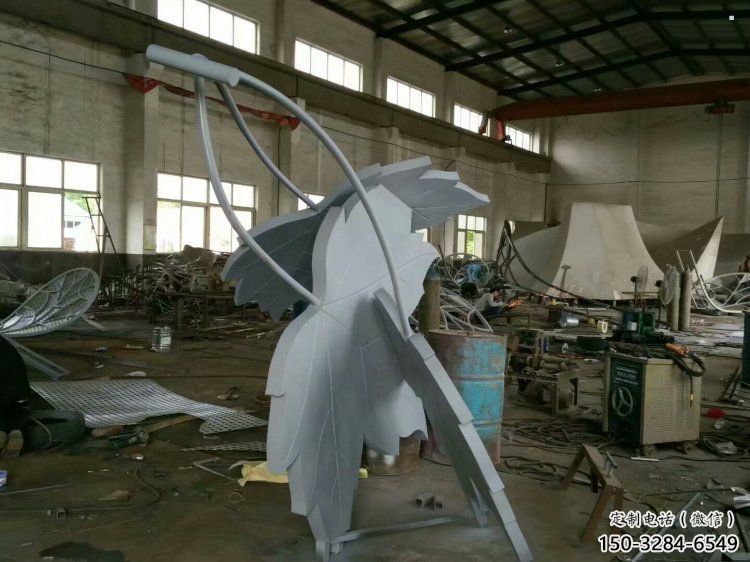 楓葉雕塑生產，景區案例，景觀不銹鋼楓葉雕塑優選