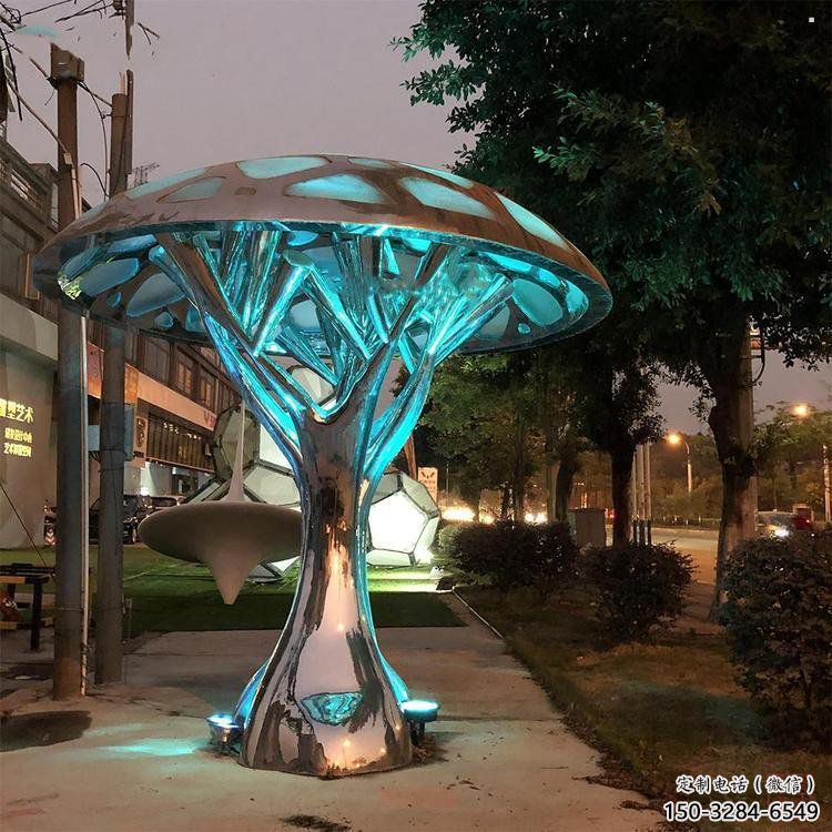 燈光樹雕塑生產(chǎn)，植物雕塑，各類燈光蘑菇樹雕塑定制