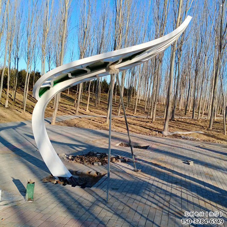 樹葉雕塑優(yōu)選，陸地擺件，彩繪仿真樹葉雕塑供給