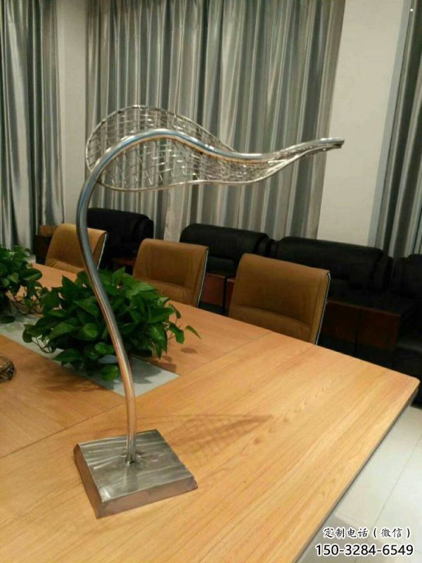 鏤空樹葉雕塑承接，城市雕塑，鏡面鏤空樹葉雕塑精品