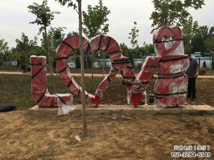景觀love雕塑造型供需，廣場雕塑，不銹鋼love雕塑選用