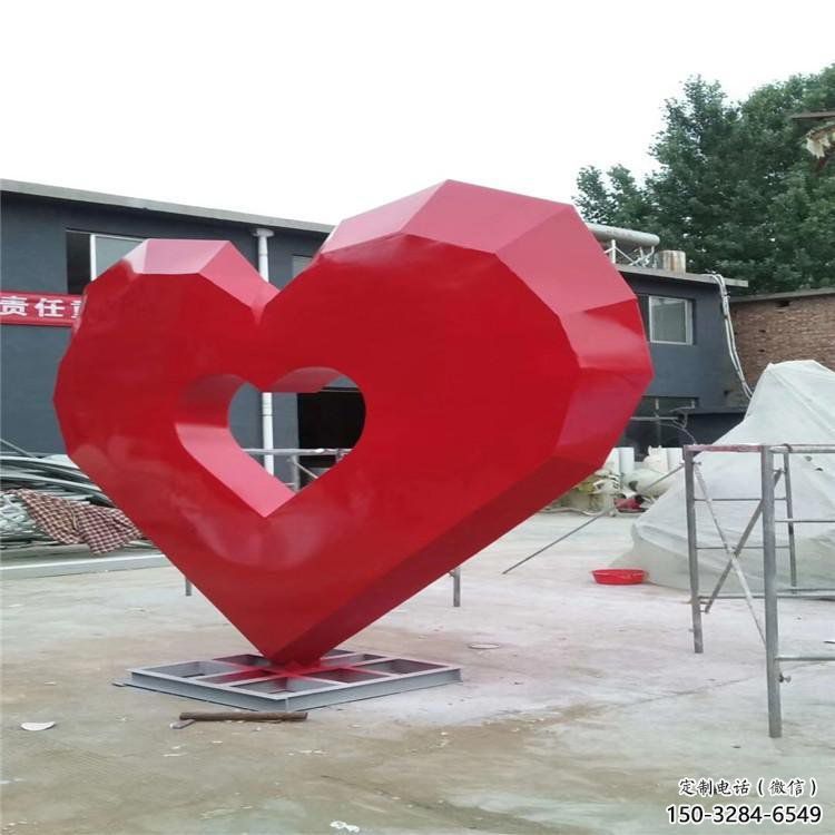 愛心雕塑精選，陸地?cái)[件，不銹鋼愛心雕塑精品