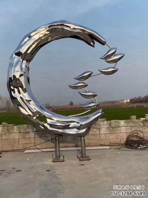 金魚雕塑供應，多彩藝術，別墅圓環金魚雕塑供求