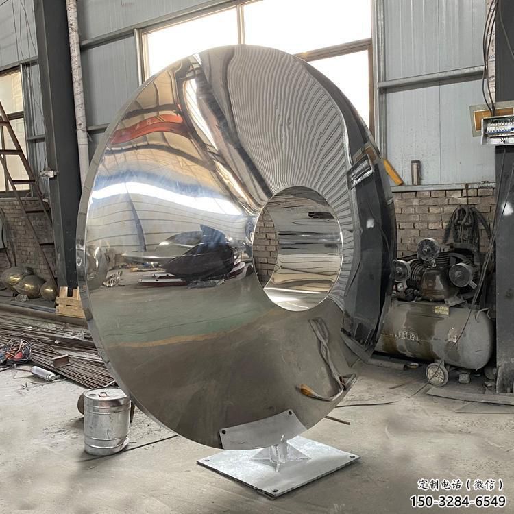 軟裝圓鏡雕塑定做，標識雕塑，不銹鋼圓鏡雕塑選定