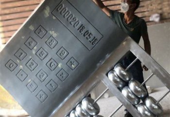 房地產(chǎn)算盤雕塑