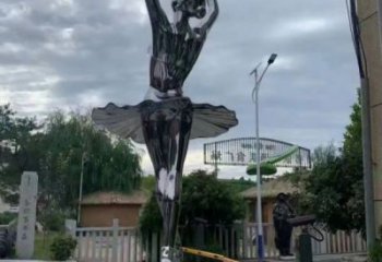 鏡面舞者雕塑專供，現(xiàn)代雕塑，景觀圓環(huán)舞者雕塑供應