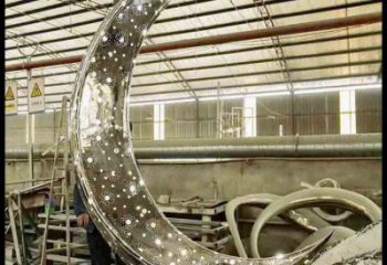 月亮雕塑造型供需，廣場(chǎng)雕塑，燈光鏤空月亮雕塑選用