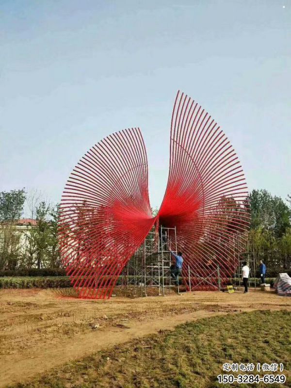 步行街鳳尾雕塑