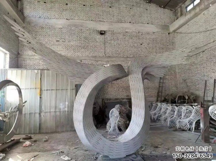 鳥翅雕塑承接，鍛造工藝，不銹鋼鳥翅雕塑訂做
