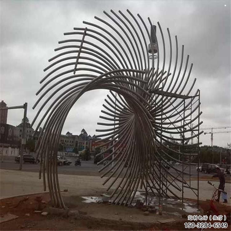 鳥翅雕塑服務(wù)商，景觀雕塑，不銹鋼鳥翅雕塑選定