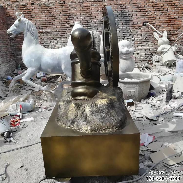 晉安公園錘子雕塑