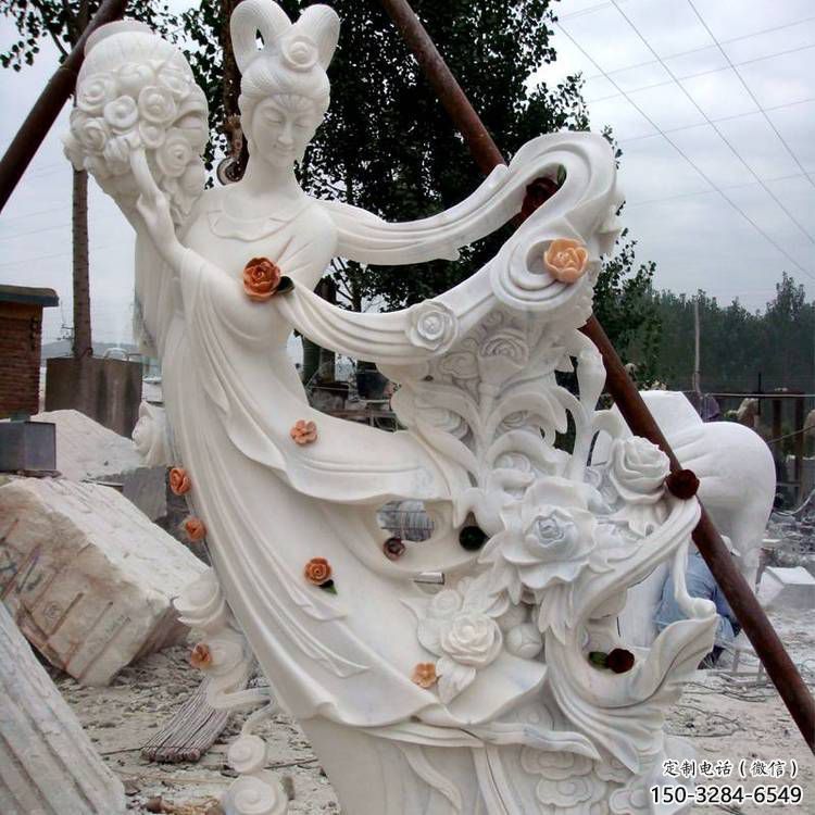 齊齊哈爾公園天女散花雕塑