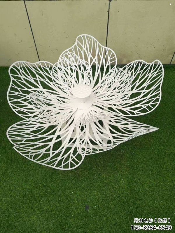 城中梨花雕塑供應，城市裝飾，鏤空梨花雕塑廠家優(yōu)選