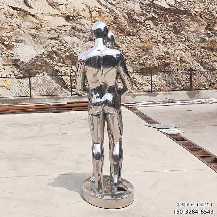 湖州廣場情侶雕塑