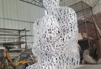 舟山大型鏤空人物雕塑常用，戶(hù)外擺放，鐵藝字母人物雕塑展示